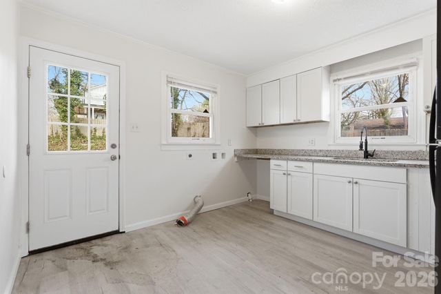 705 Gem Street, Kannapolis, NC 28083