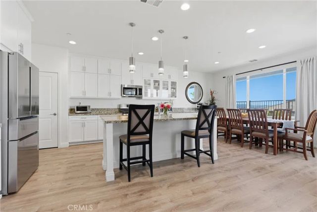 18106 Meridian, Saugus, CA 91350