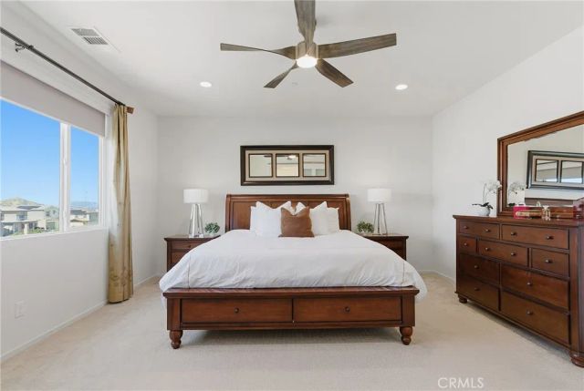 18106 Meridian, Saugus, CA 91350