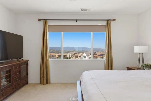 18106 Meridian, Saugus, CA 91350