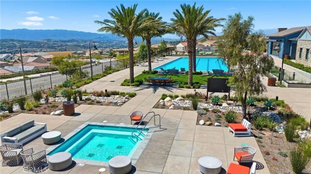 18106 Meridian, Saugus, CA 91350