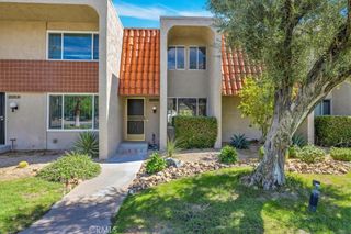 2120 B N Indian Canyon, Palm Springs, CA 92262