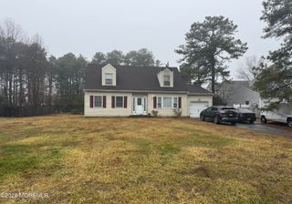 458 Woodhaven Boulevard SE, Bayville, NJ 08721