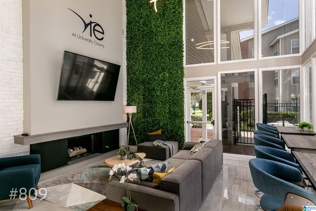 120 15th St E Apt 809, Tuscaloosa, AL 35401