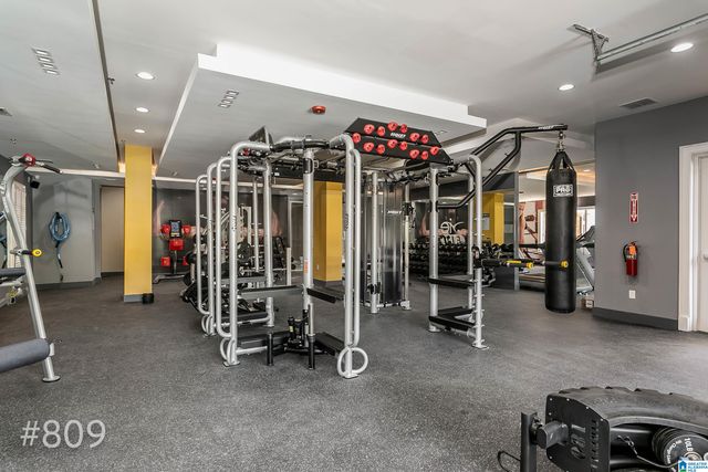 120 15th St E Apt 809, Tuscaloosa, AL 35401