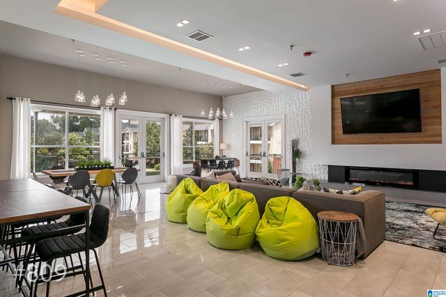 120 15th St E Apt 809, Tuscaloosa, AL 35401