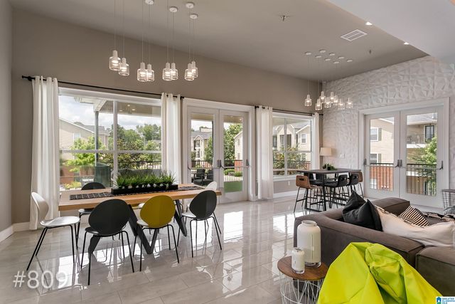 120 15th St E Apt 809, Tuscaloosa, AL 35401