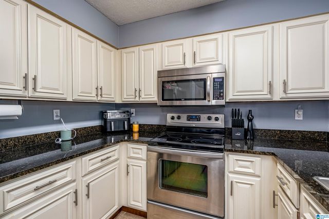 120 15th St E Apt 809, Tuscaloosa, AL 35401