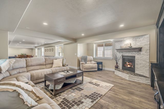 645 E ROCKY MOUTH LN, Draper, UT 84020