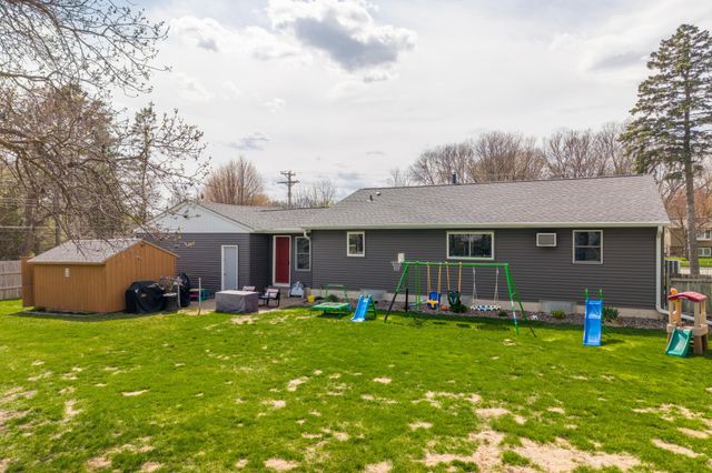 1004 N 4th Avenue N, Sauk Rapids, MN 56379
