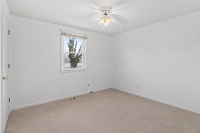 27297 U Highway, Sedalia, MO 65301