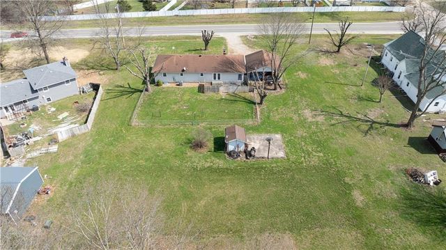 27297 U Highway, Sedalia, MO 65301