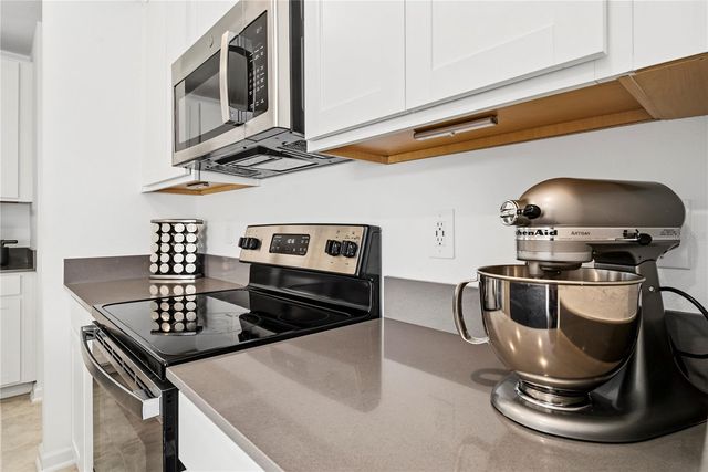 6838 WILSON HAMMOCK AVENUE, Groveland, FL 34736