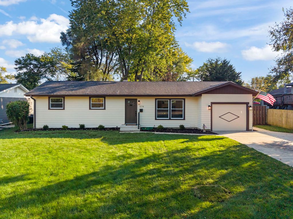 574 Cheyenne Trail, Carol Stream, IL 60188 — exterior