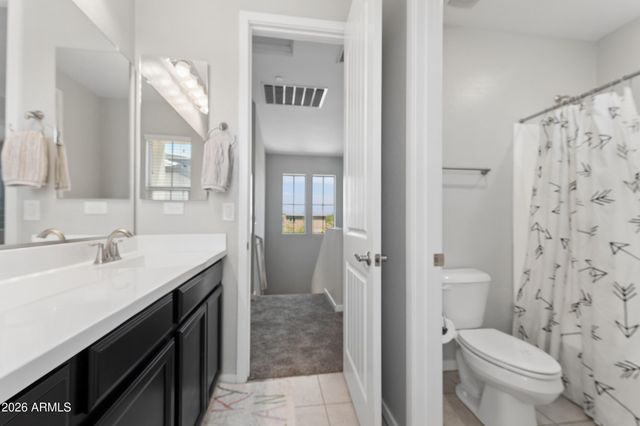 1917 S FOLLETT Way, Gilbert, AZ 85295