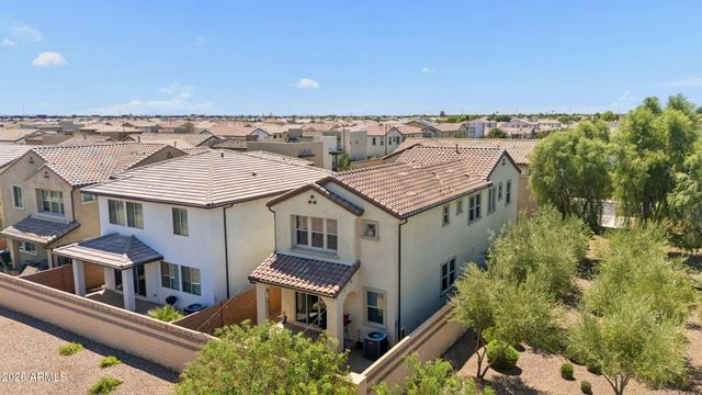 1917 S FOLLETT Way, Gilbert, AZ 85295