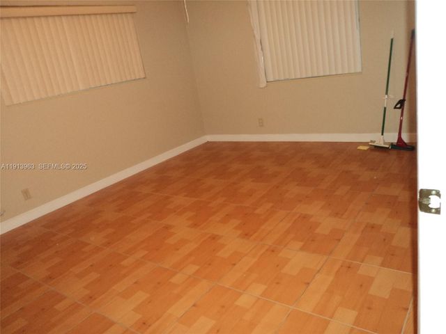 2611 Rodman Street, Hollywood, FL 33020