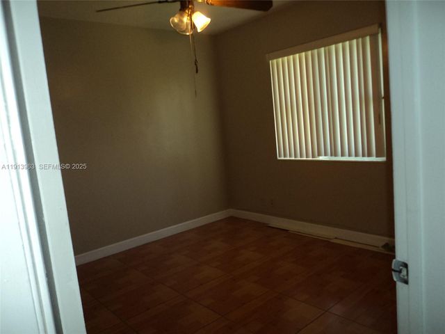 2611 Rodman Street, Hollywood, FL 33020