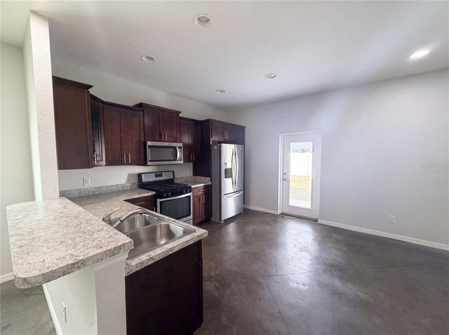 2953 WHISPERING TRAILS DRIVE, Winter Haven, FL 33884