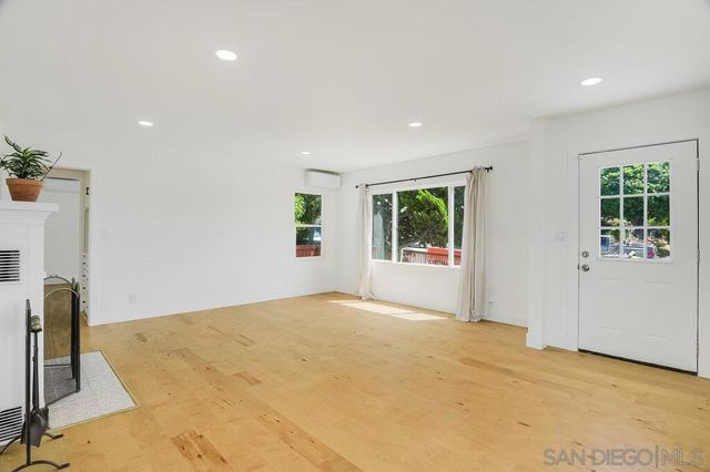 1431 E 17th Street, National City, CA 91950