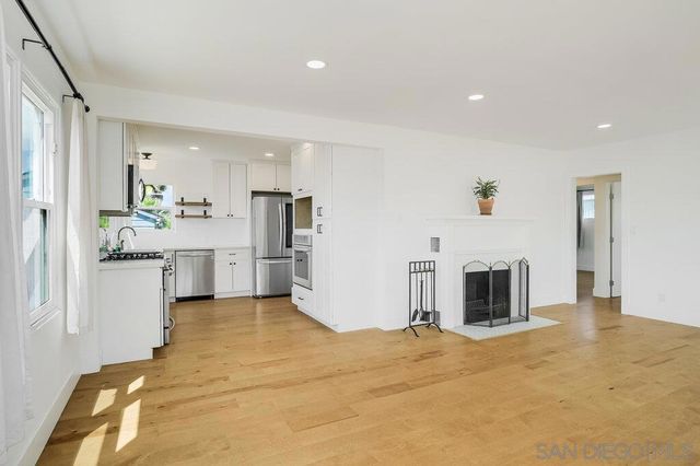 1431 E 17th Street, National City, CA 91950