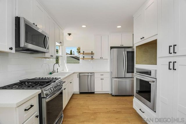 1431 E 17th Street, National City, CA 91950