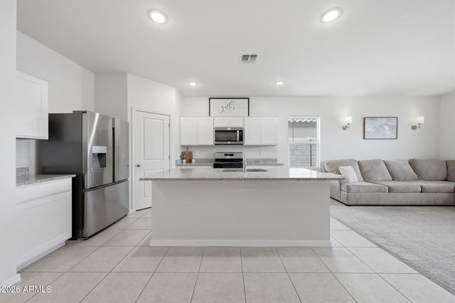 5721 W COPLEN FARMS Road, Laveen, AZ 85339