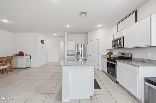 5721 W COPLEN FARMS Road, Laveen, AZ 85339