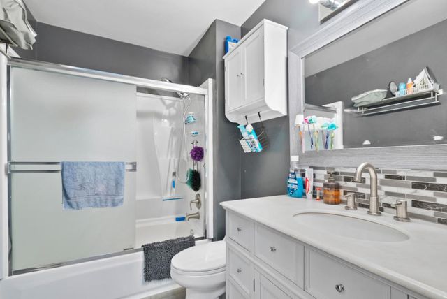 20917 Locust Street D, Hayward, CA 94541