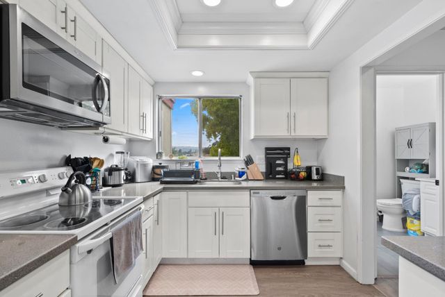 20917 Locust Street D, Hayward, CA 94541