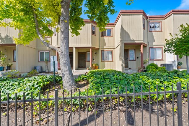 20917 Locust Street D, Hayward, CA 94541
