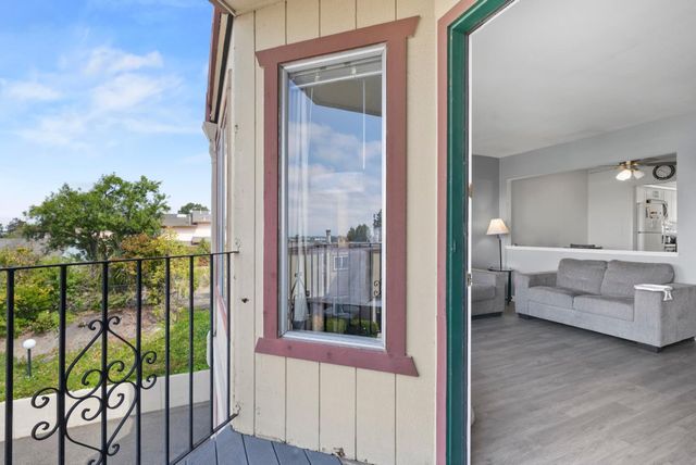 20917 Locust Street D, Hayward, CA 94541