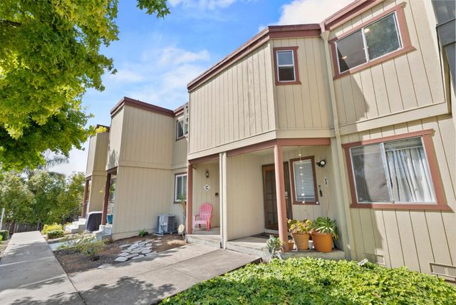 20917 Locust Street D, Hayward, CA 94541