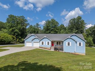 321 Benjamins Way 48, Hendersonville, NC 28792