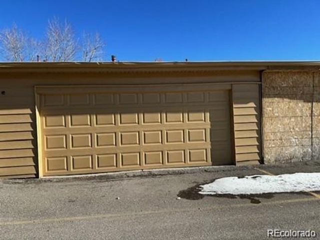 1253 S Troy Street, Aurora, CO 80012