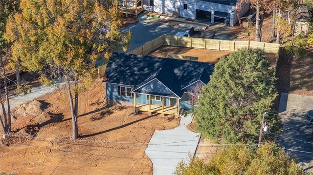 1931 Henry Road, Graham, NC 27253