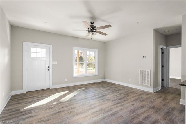 1931 Henry Road, Graham, NC 27253