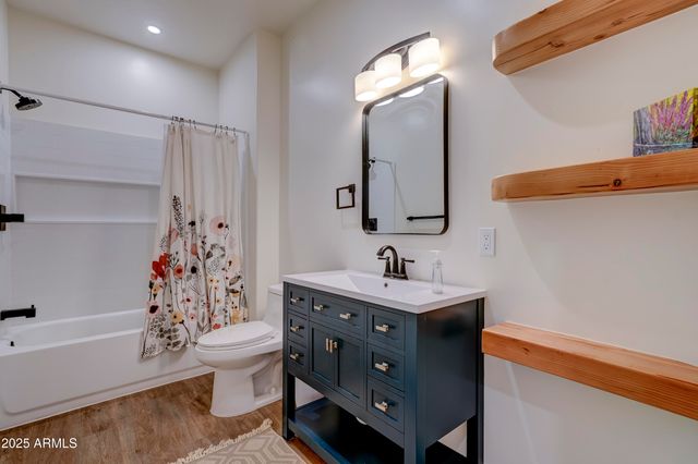 15963 Valentine Lane, Dewey, AZ 86327