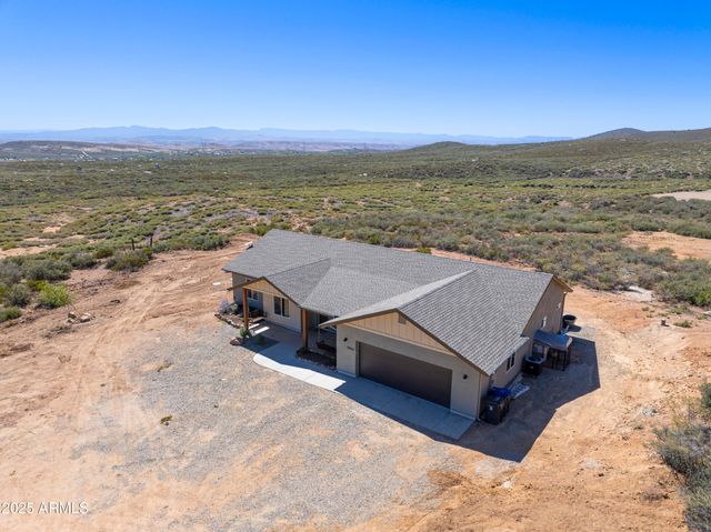 15963 Valentine Lane, Dewey, AZ 86327
