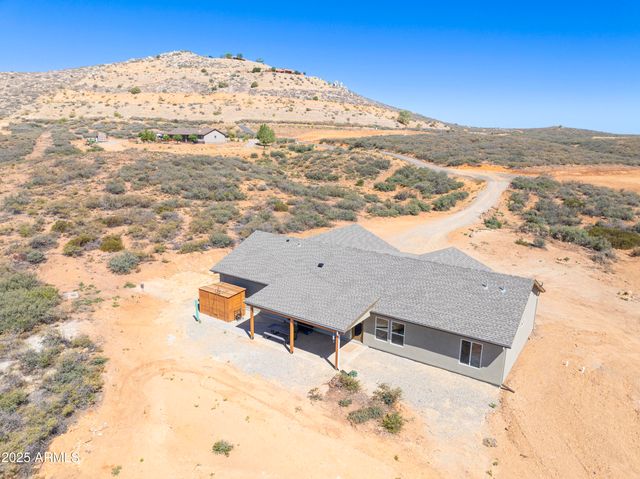 15963 Valentine Lane, Dewey, AZ 86327