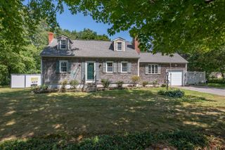 14 Lamprey Road, Kensington, NH 03833