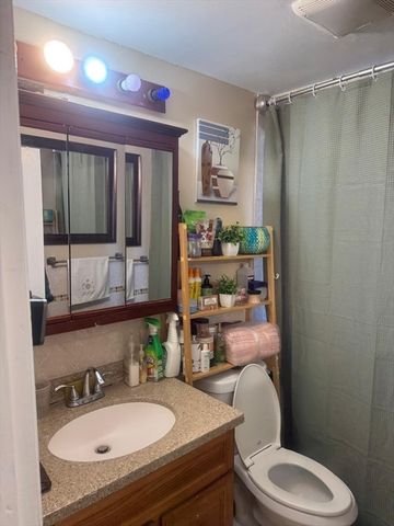 40 Baker Rd, Everett, MA 02149