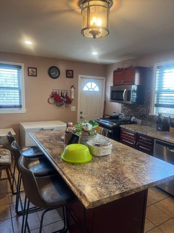 40 Baker Rd, Everett, MA 02149