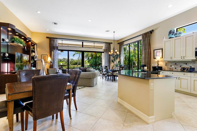6700 Fox Hollow Drive, West Palm Beach, FL 33412