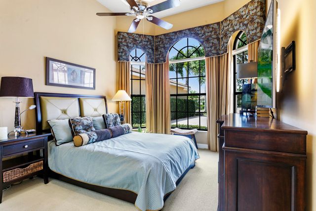 6700 Fox Hollow Drive, West Palm Beach, FL 33412