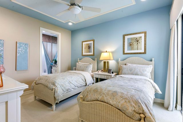 6700 Fox Hollow Drive, West Palm Beach, FL 33412