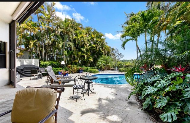 6700 Fox Hollow Drive, West Palm Beach, FL 33412