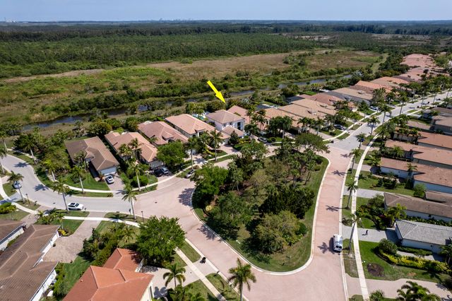6700 Fox Hollow Drive, West Palm Beach, FL 33412