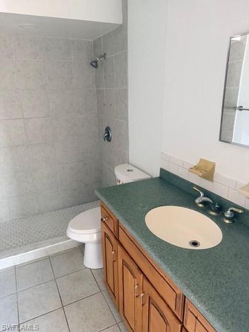 5631-5633 10th AVE, Fort Myers, FL 33907