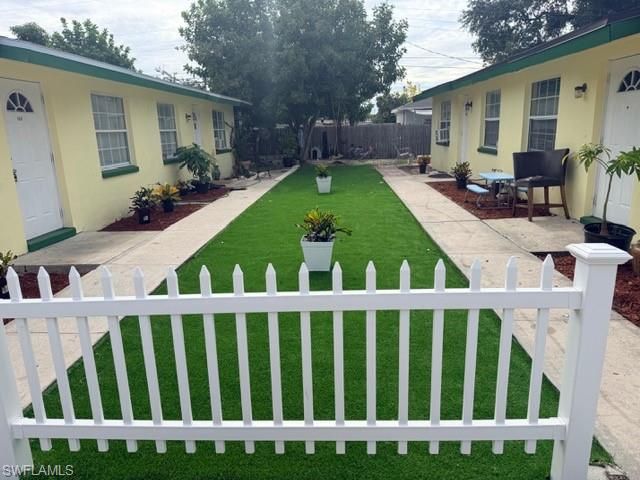 5631-5633 10th AVE, Fort Myers, FL 33907